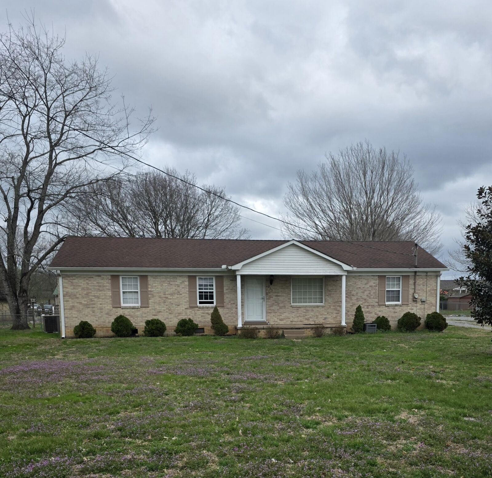 Property Photo:  205 Peachtree St  TN 37180 