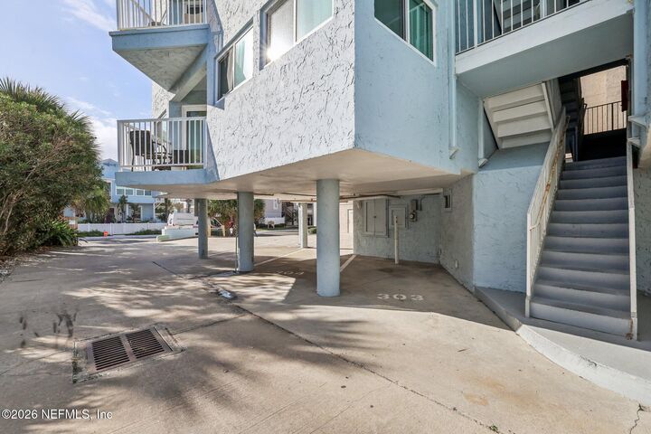 Property Photo: 413 1st Street S 303 FL 32250