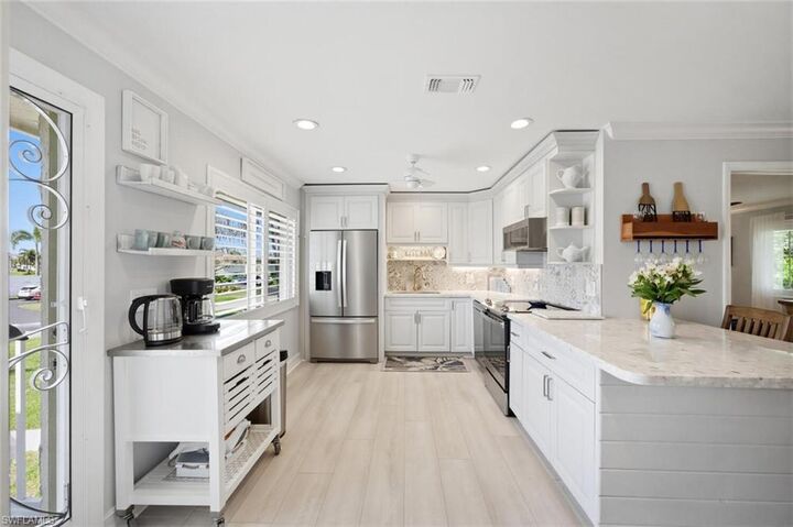 Property Photo: 500 Teryl Rd 2312 FL 34112