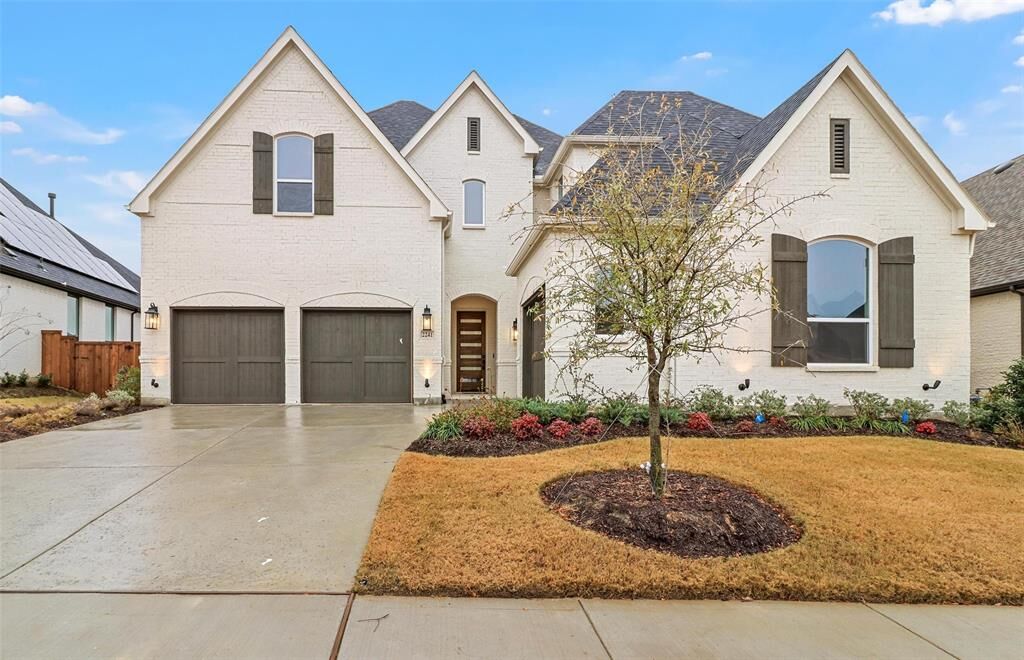 Property Photo:  2241 Red Cedar Trail  TX 75078 