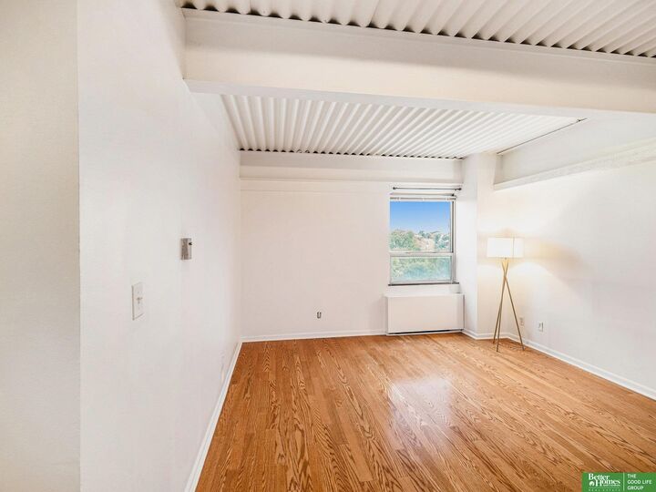 Property Photo:  105 N 31 Avenue 702  NE 68131 