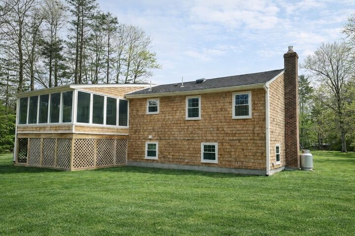 Property Photo:  5 Starling Ave  MA 02364 