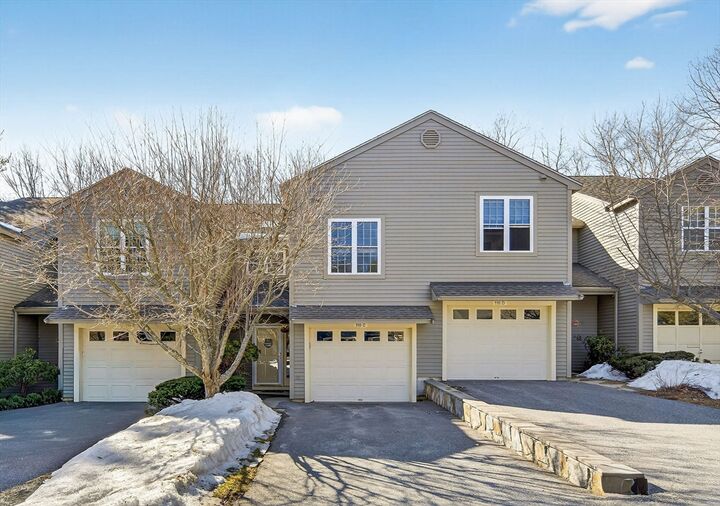 Property Photo:  110 Ridgefield Cir C  MA 01510 