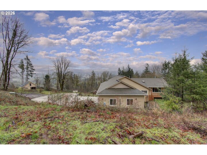 Property Photo:  498 Bryant Hill Rd  WA 98674 