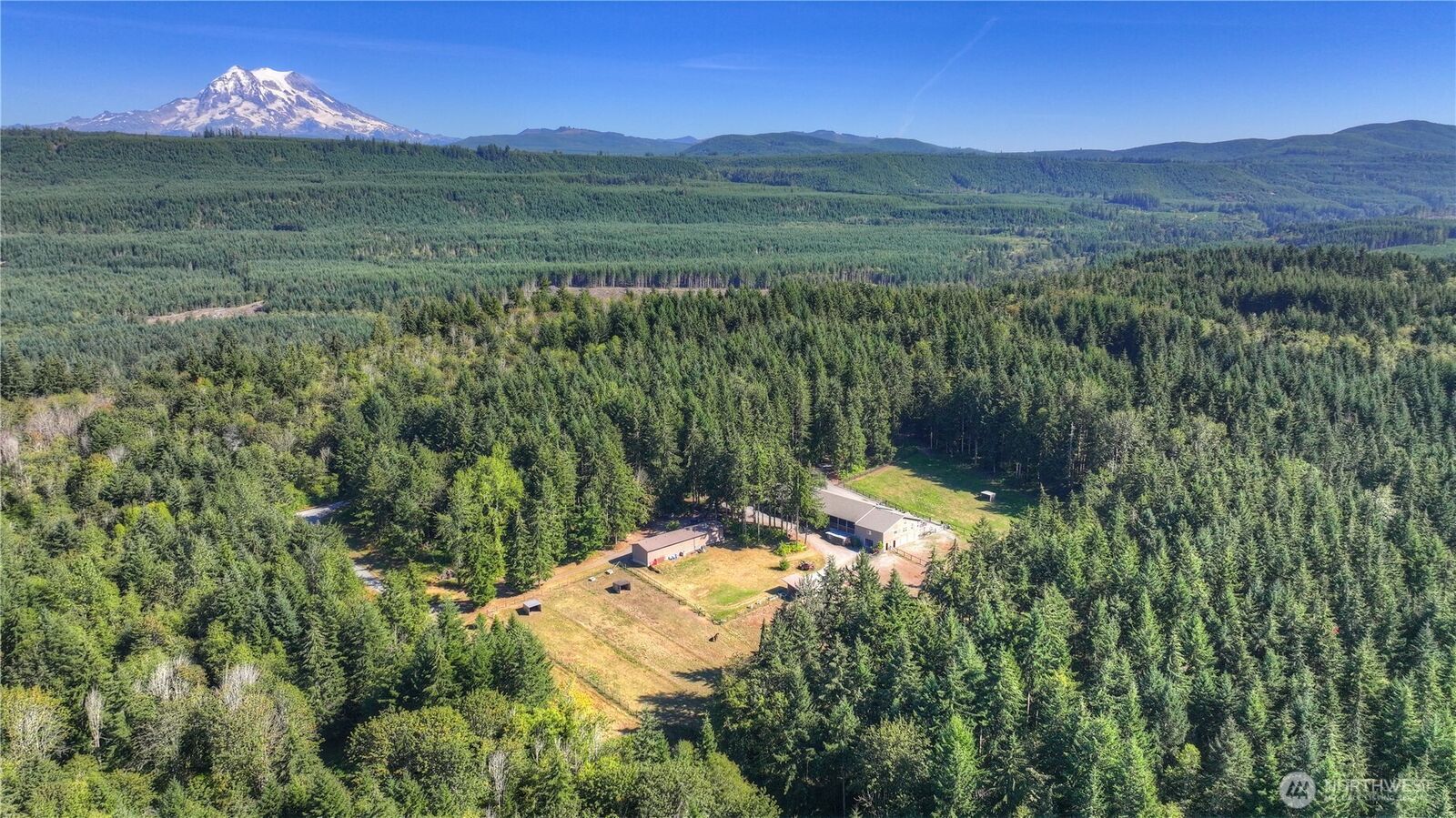 Property Photo: 32408 146th Avenue E WA 98338