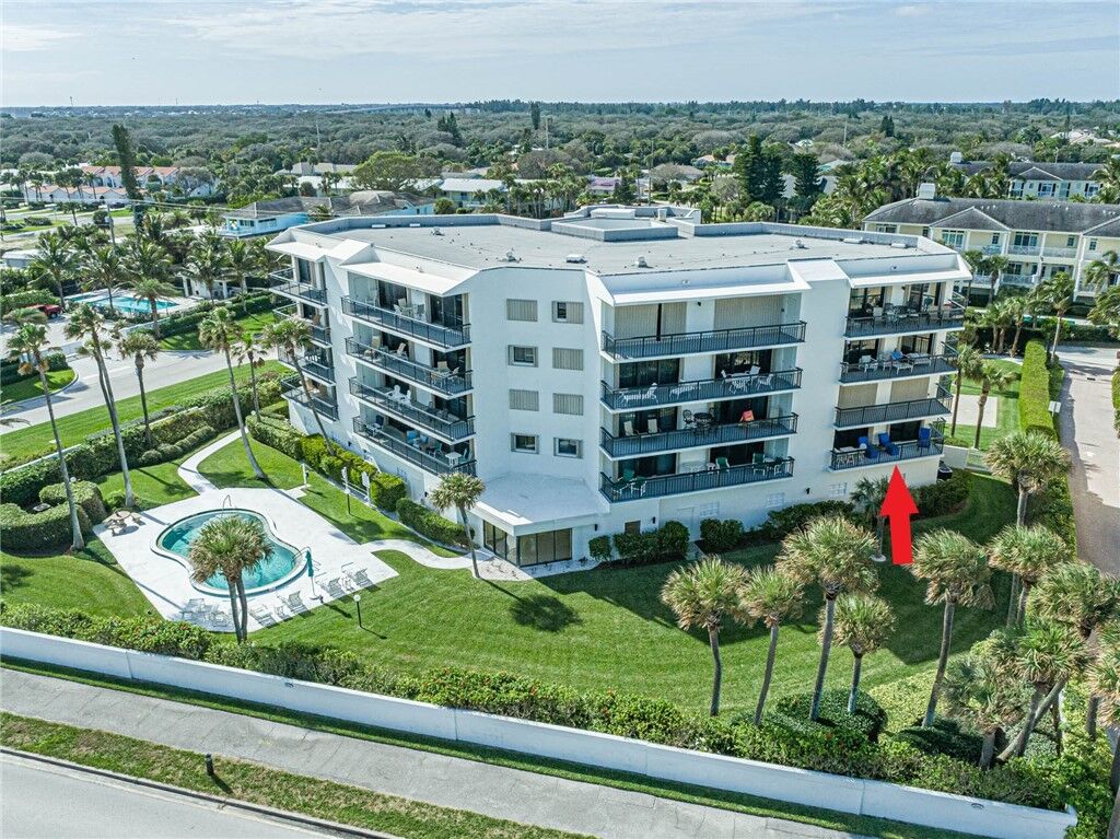 Property Photo: 4101 Ocean Drive 2A FL 32963