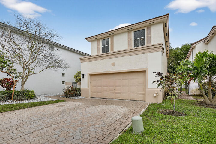 Property Photo:  7524 NW 1st Place  FL 33317 