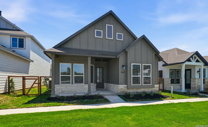 Property Photo: 9435 Hidden Stone TX 78154