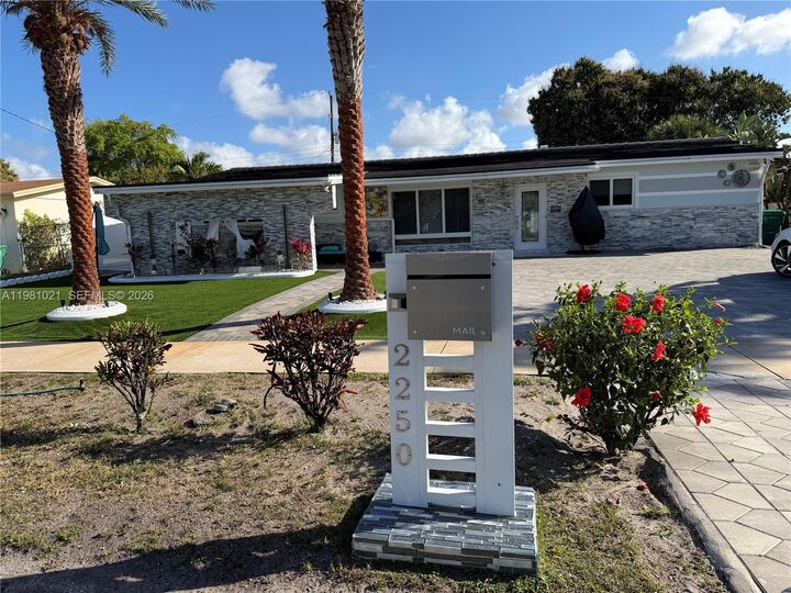 Property Photo:  2250 NW 196th St N/A  FL 33056 