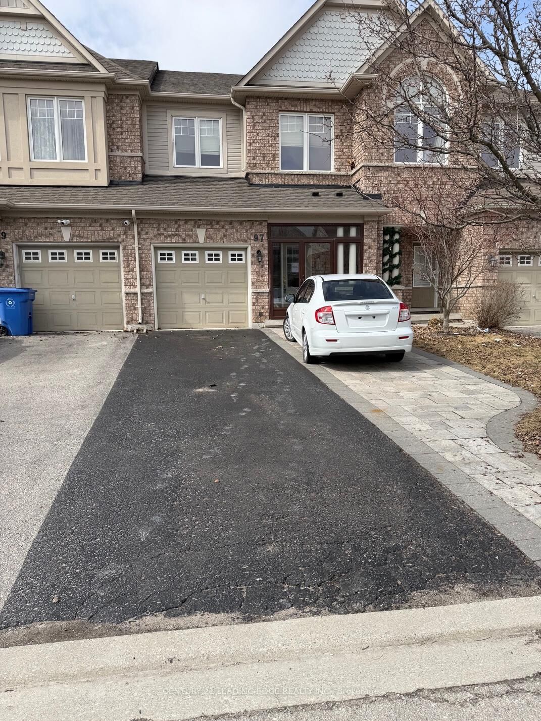 Property Photo: 97 Thatcher Crescent ON L9N 0B9
