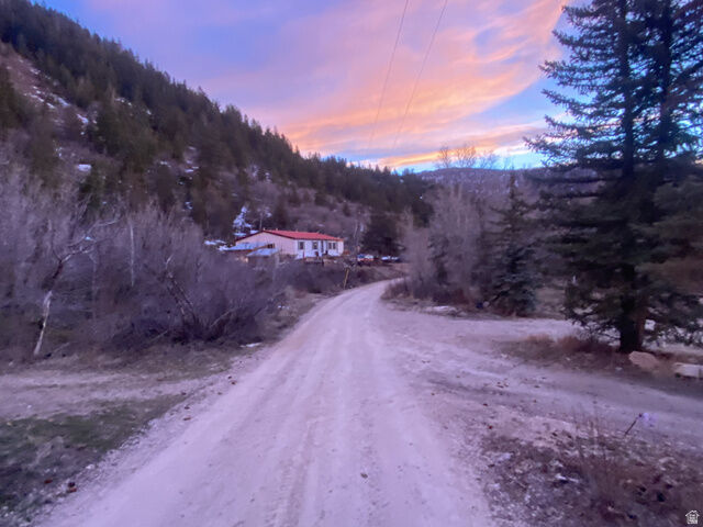 Property Photo: 3902 Beaver Creek Rd UT 84036