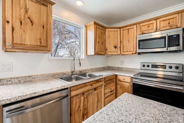 Property Photo:  9822 S Darin Dr  UT 84070 