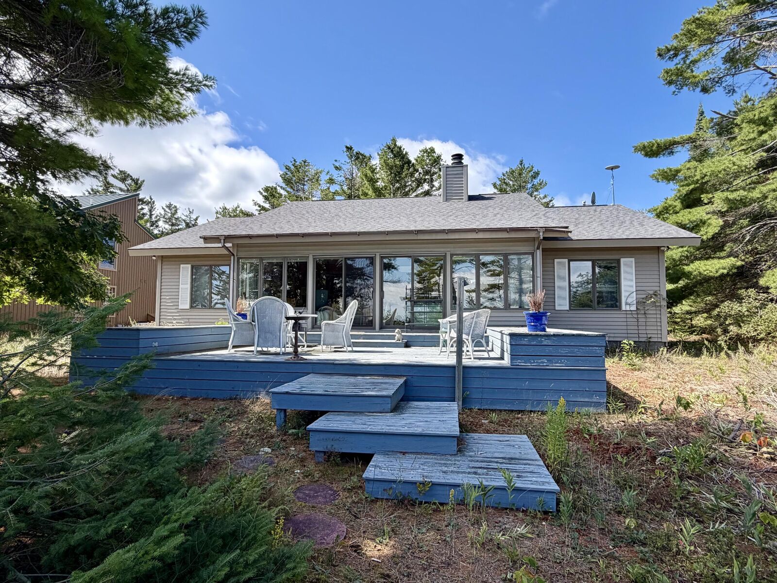 Property Photo: 3332 Edgewater Drive MI 49721