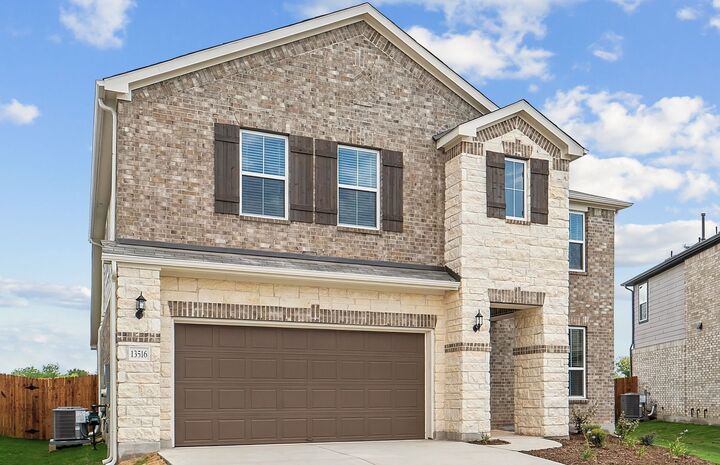 Property Photo:  13516 Cerro Castellan Trace  TX 78653 