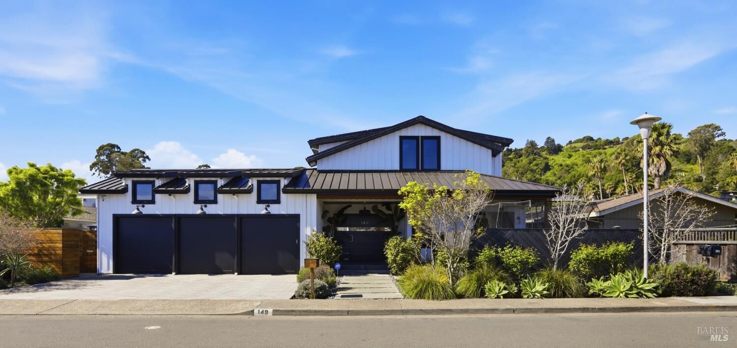 Property Photo:  149 Jamaica Street  CA 94920 