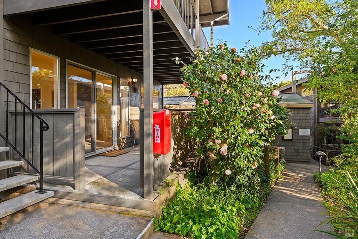 Property Photo: 1411 Casa Buena Drive 31 CA 94925