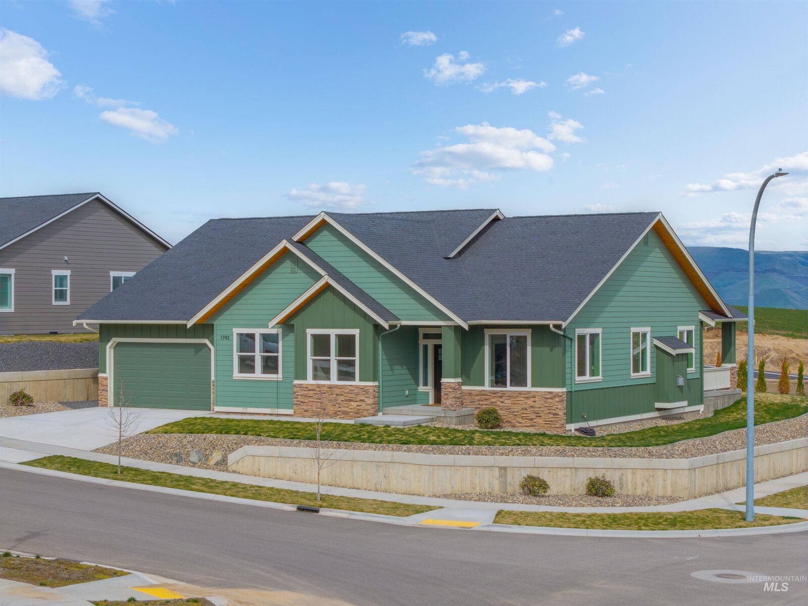 Property Photo: 1743 Golden Hills Drive ID 83501