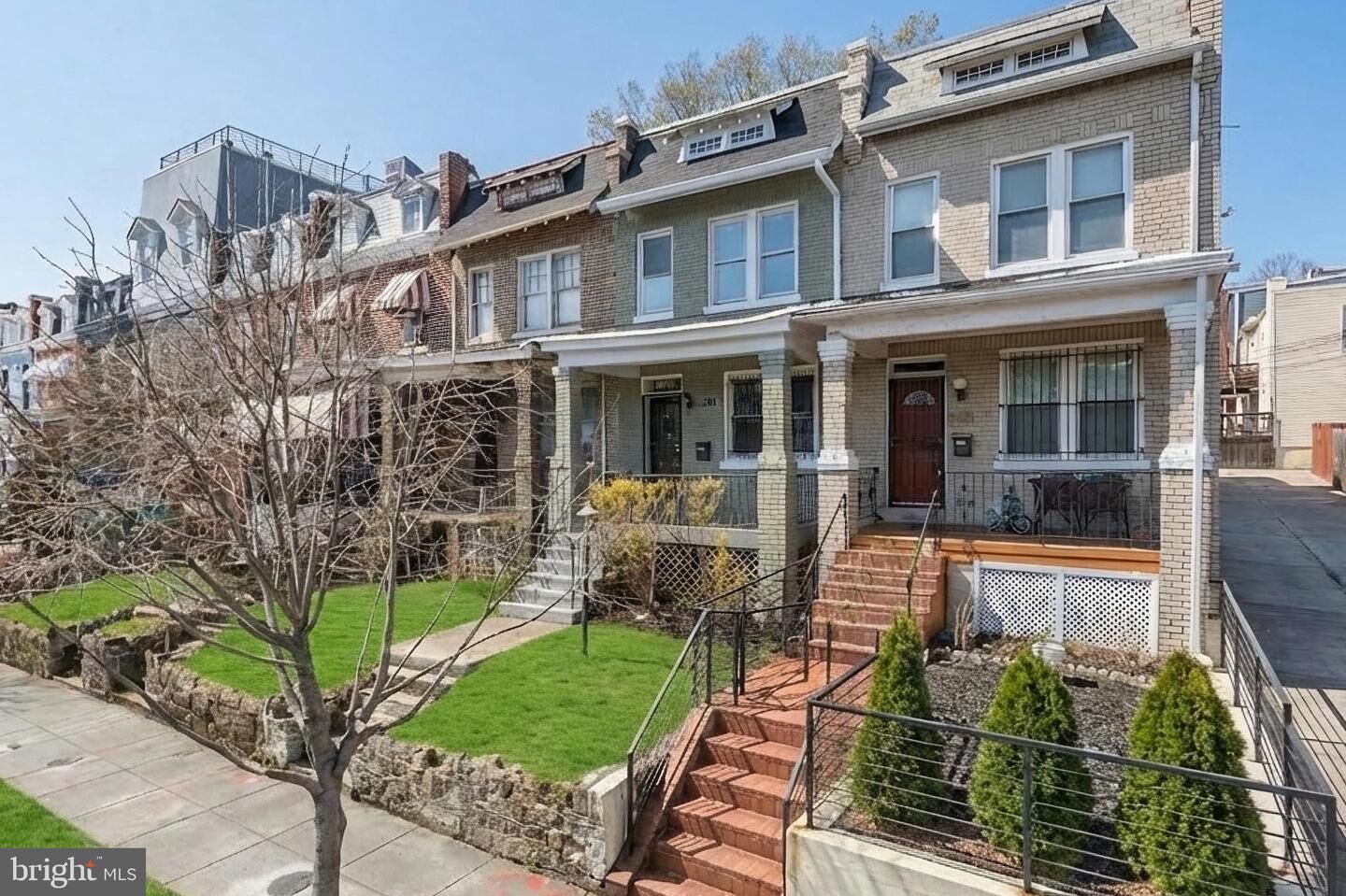 Property Photo:  2126 4th Street NE  DC 20002 