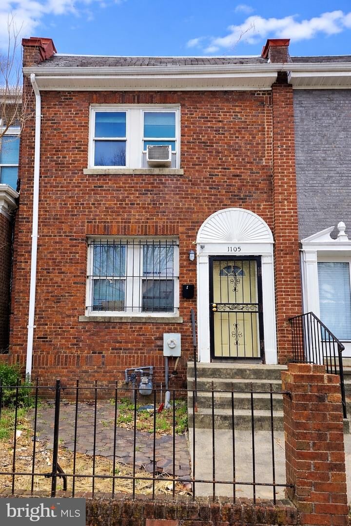 Property Photo:  1105 Morse Street NE  DC 20002 