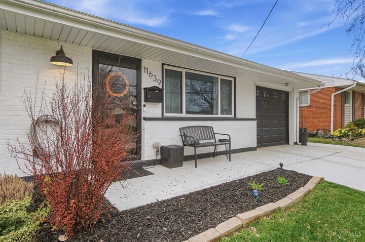 Property Photo: 11639 Hanover Road OH 45240