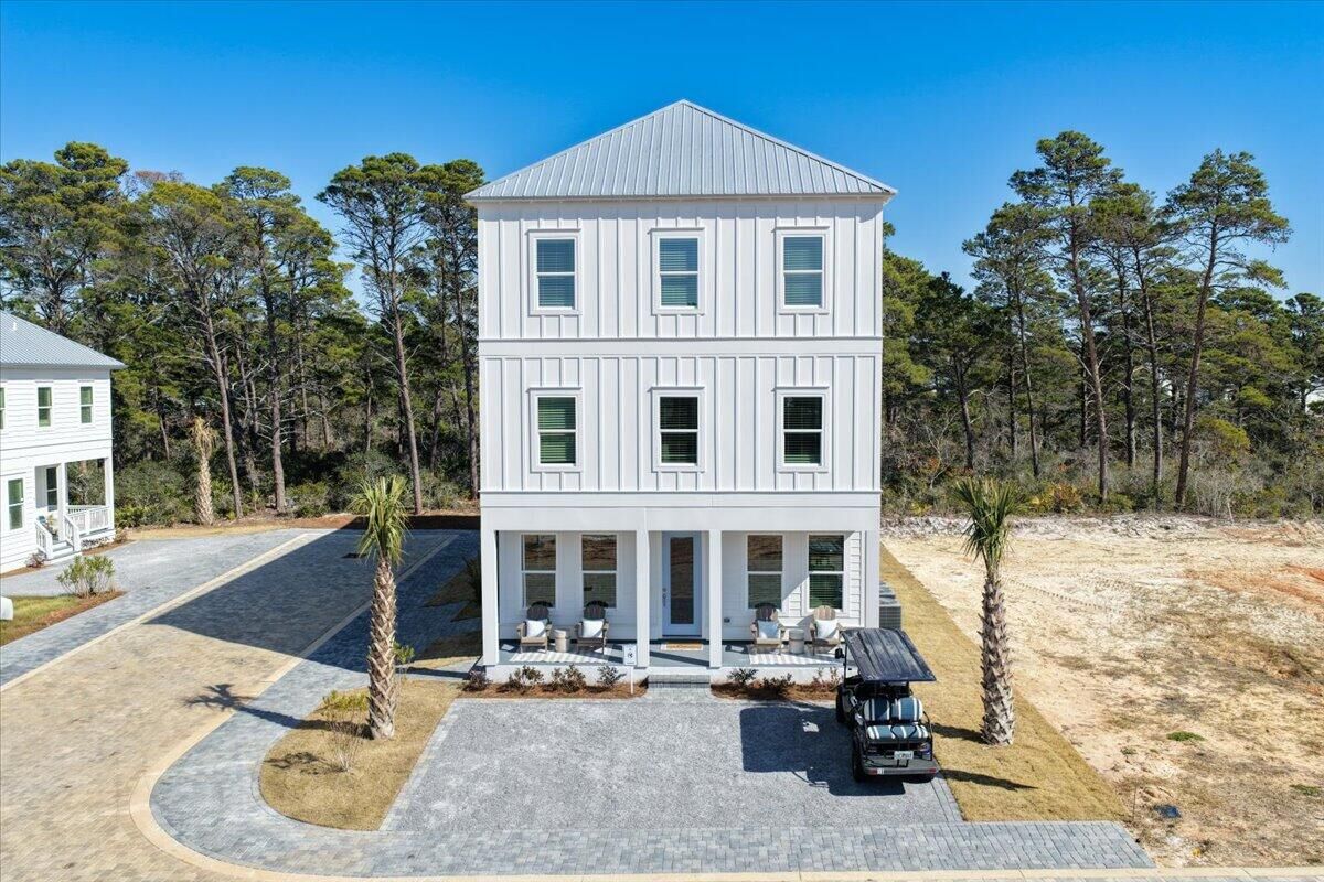 Property Photo:  112 Charming Way  FL 32459 