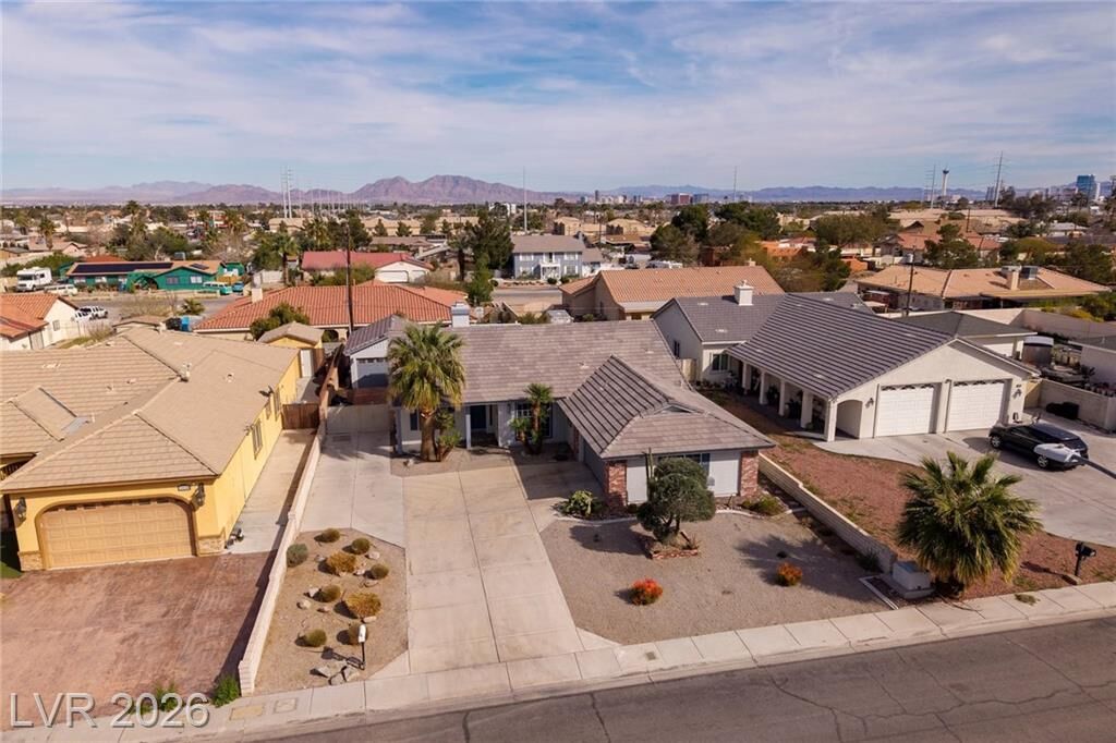 Property Photo:  1512 Winwood Street  NV 89108 