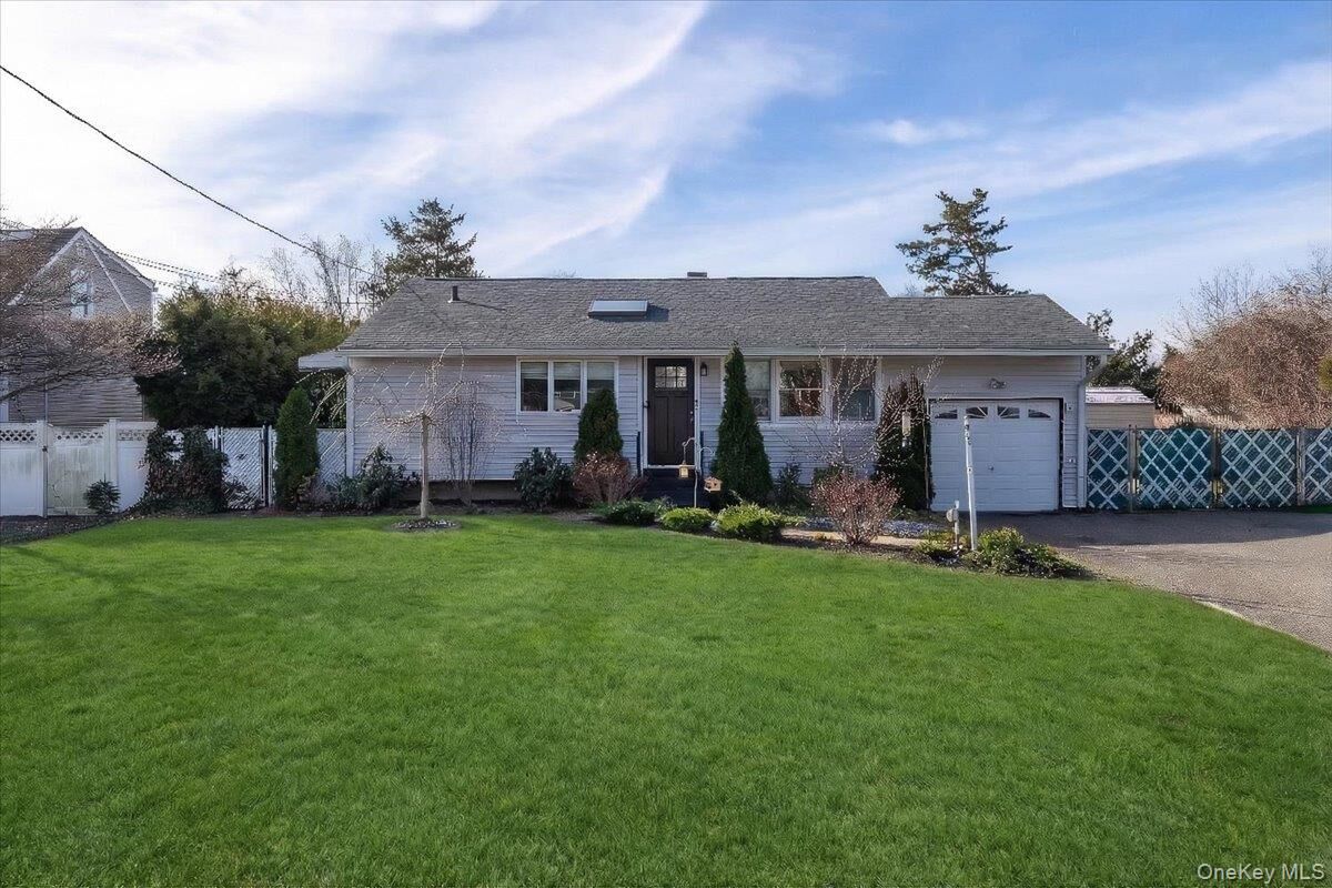 Property Photo:  26 Eugene Drive  NY 11754 