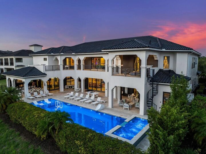 Property Photo: 521 Muirfield Loop FL 34747