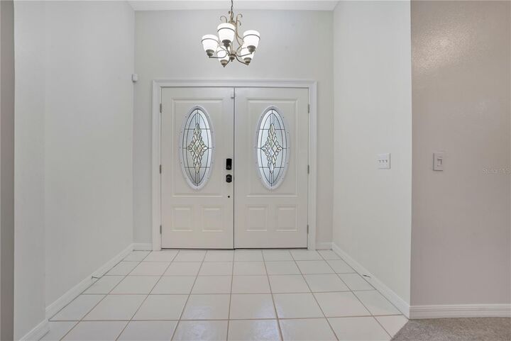 Property Photo:  2724 Buckhorn Preserve Boulevard  FL 33596 