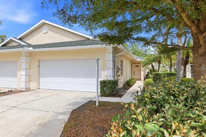 Property Photo:  503 Auburn Cove Circle  FL 34292 
