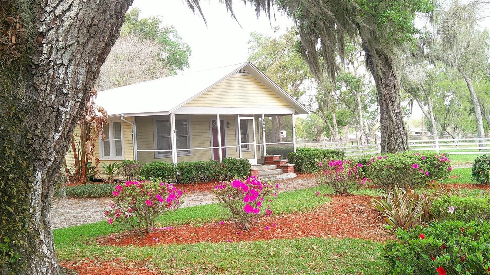 Property Photo: 4609 Gallagher Road FL 33565