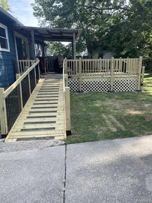 Property Photo: 38176 S Groesbeck Highway MI 48036 1926