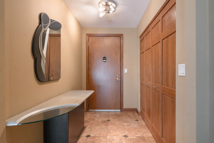 Property Photo:  153 Pointe Drive 201  IL 60062 