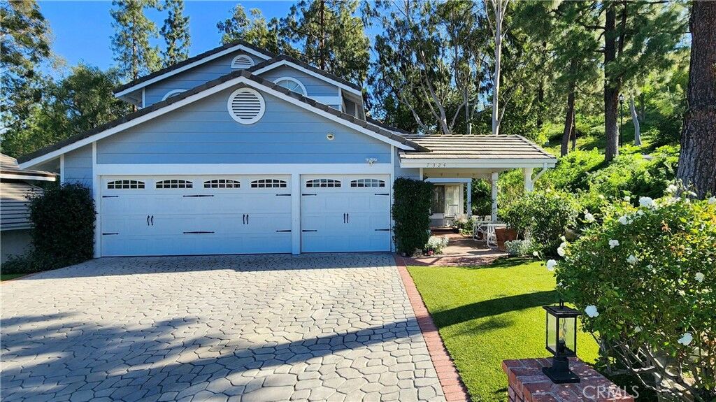 Property Photo:  7324 Woodvale Court  CA 91307 