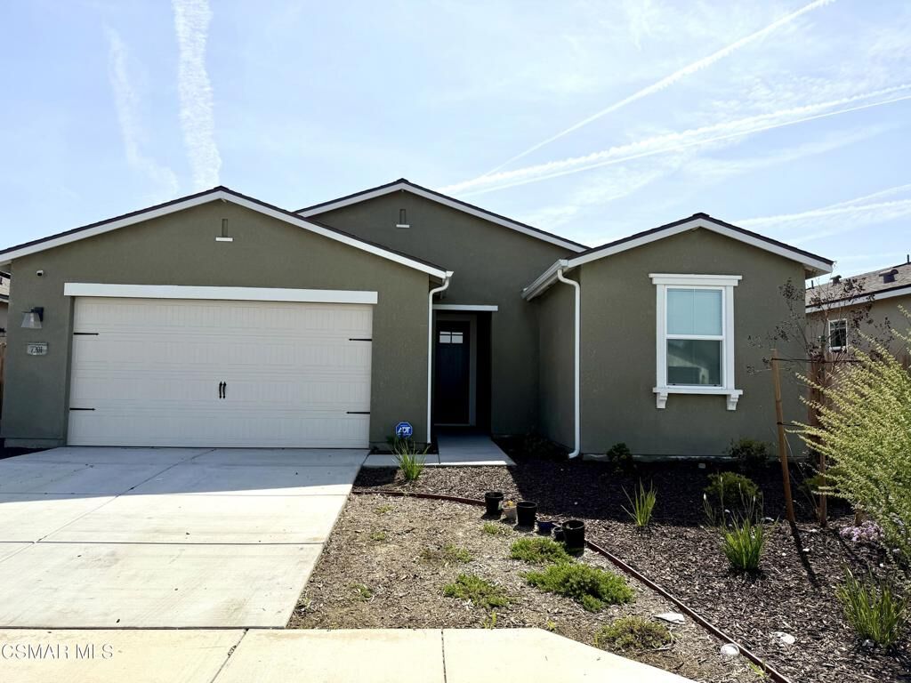 Property Photo:  7201 Capitol Reef Drive  CA 93313 