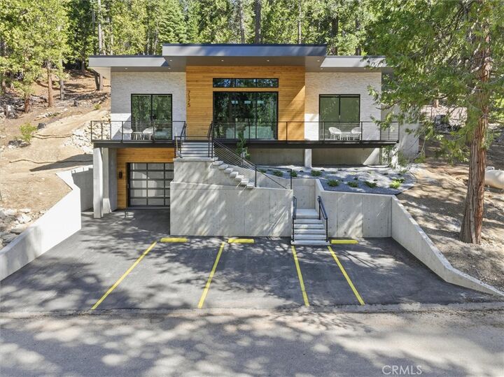 Property Photo:  7175 Yosemite Park  CA 95389 