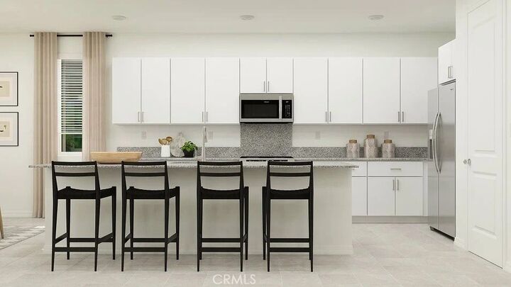 Property Photo:  65208 Avenida De Paz  CA 92240 