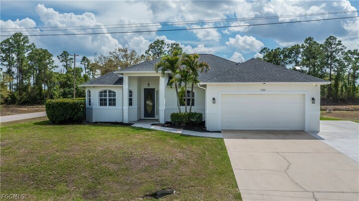 Property Photo: 1256 Edna Street E FL 33974