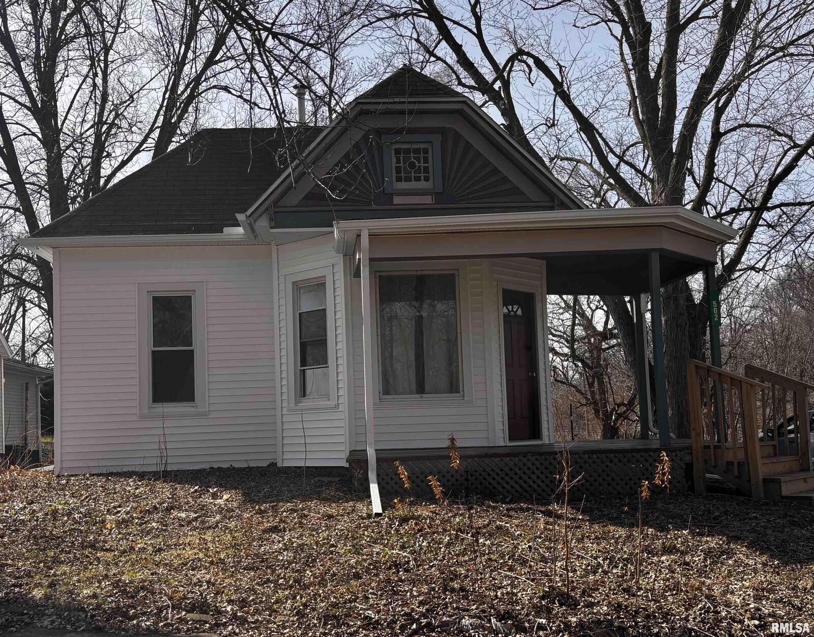 Property Photo:  502 E 1st Street  IL 61458 