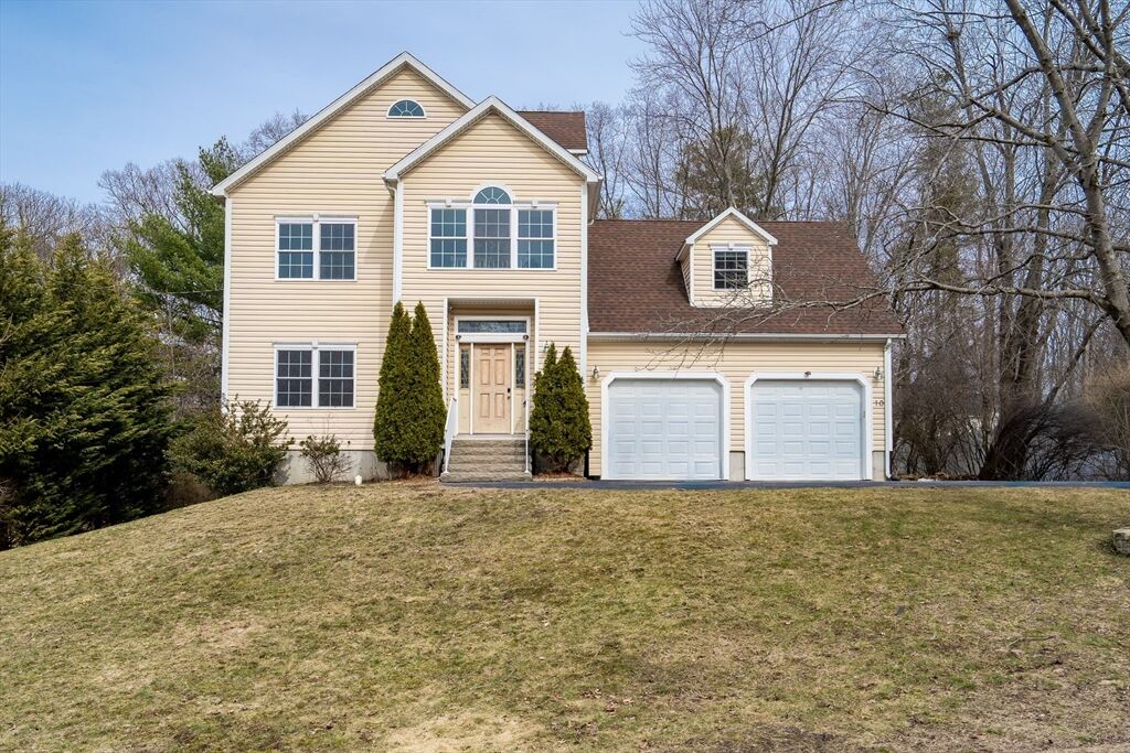 Property Photo: 10 Moss St MA 01803