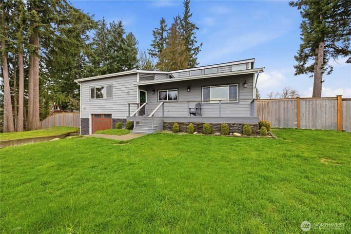 Property Photo:  21015  30th Street Ct E  WA 98391 