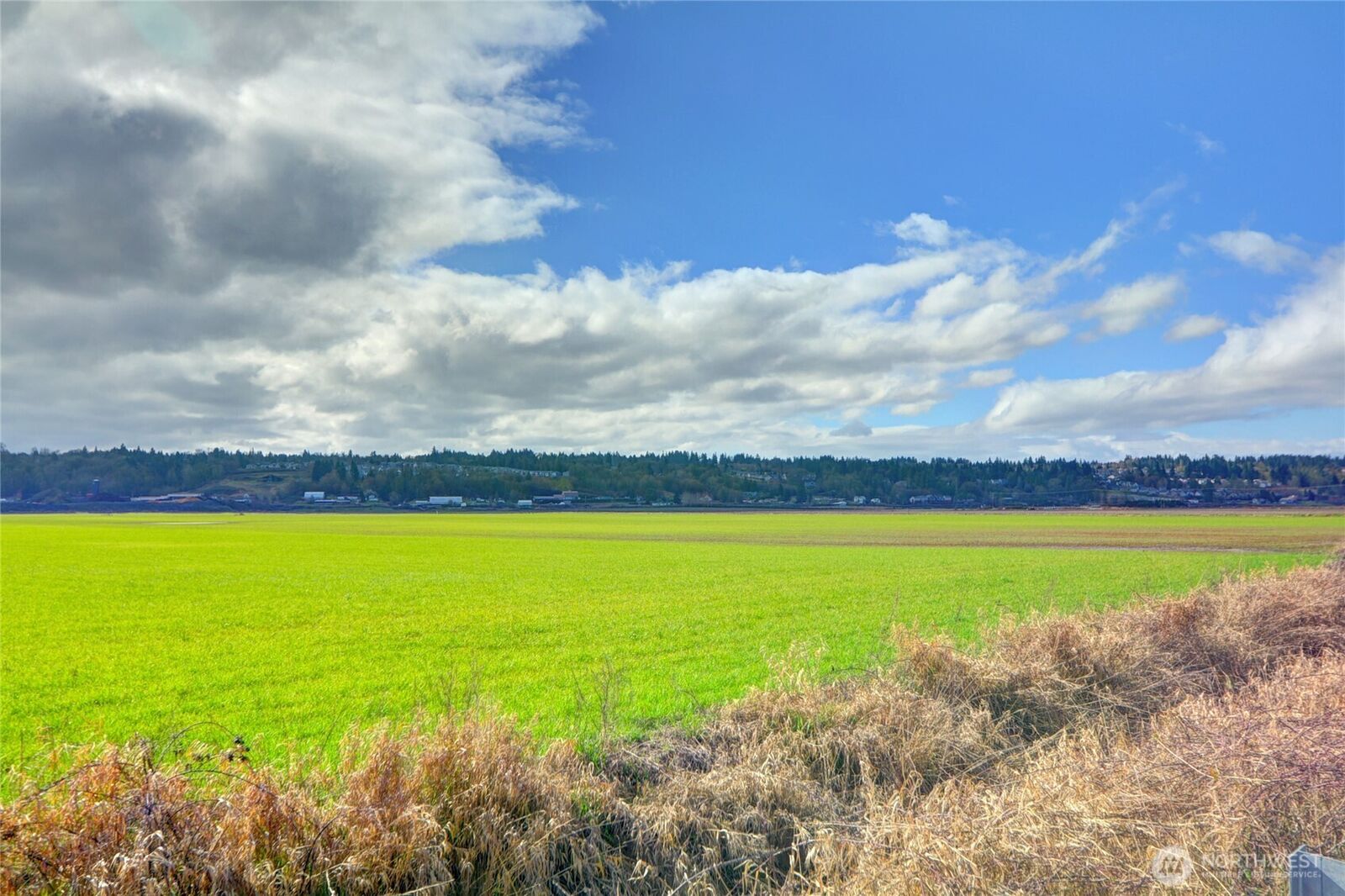 Property Photo:  6910  Marsh Road  WA 98296 