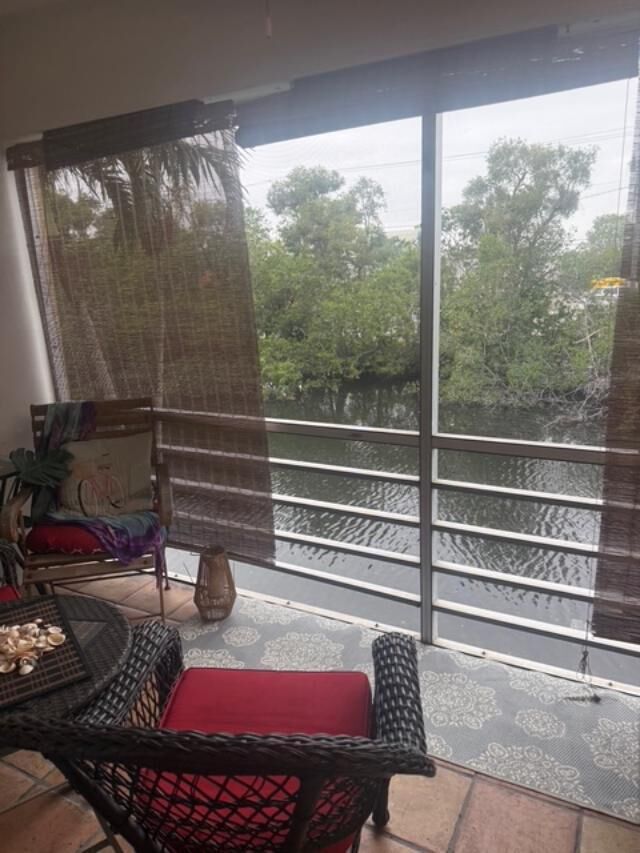 Property Photo: 1400 NE 57th Court 207 FL 33334