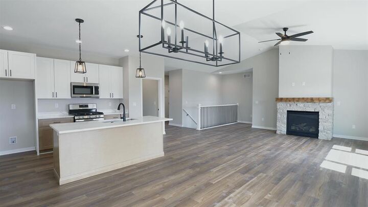 Property Photo:  3822 North Woodbury Lane  WI 53545 