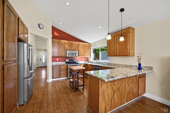 Property Photo:  1521 Mary Place  CA 94928 