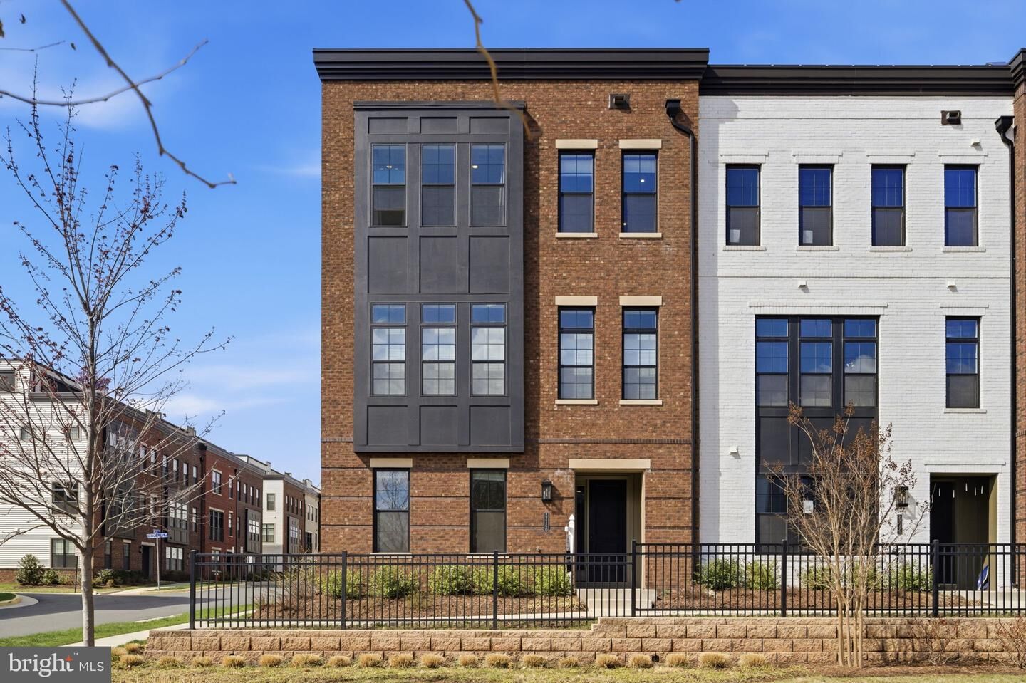 Property Photo:  22160 Penelope Heights Terrace  VA 20148 
