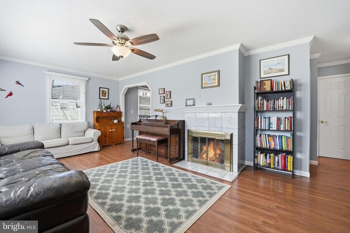 Property Photo:  6902 Westlawn Drive  VA 22042 