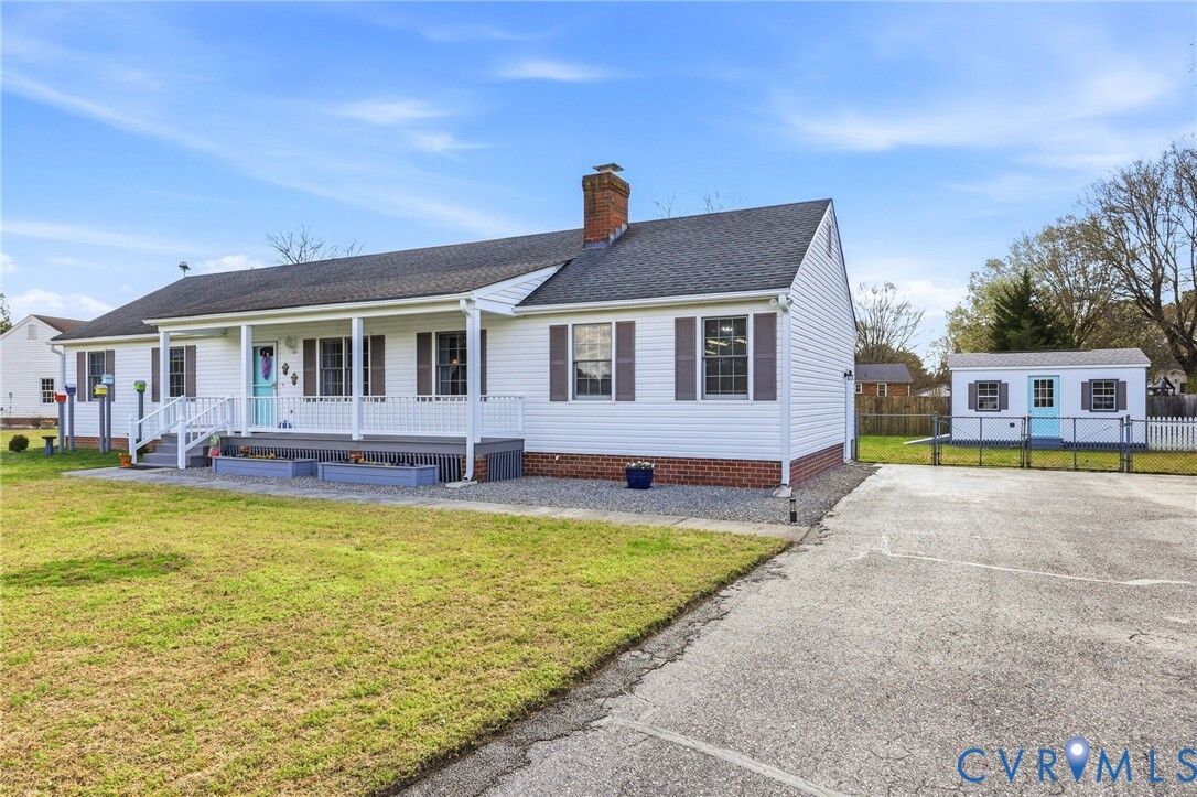 Property Photo: 5487 Smithy Court VA 23111