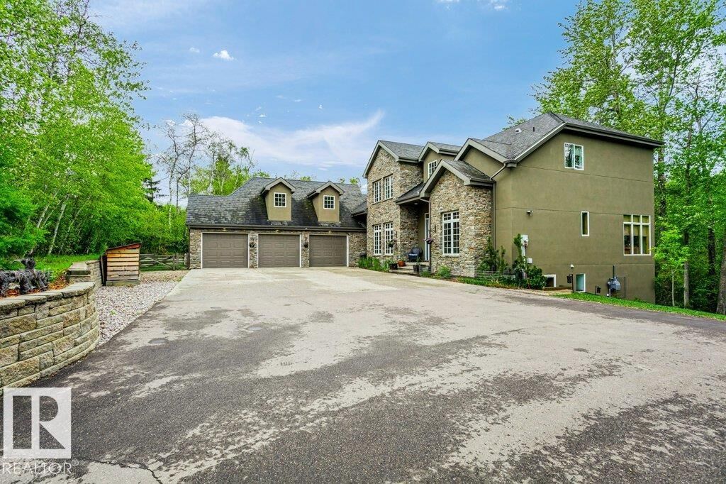 Property Photo:  19 51222 Rge Rd 260  AB T7Y 1B1 