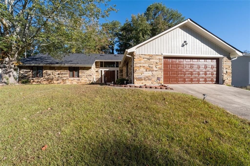 Property Photo:  5934 S Deshon Court  GA 30058 